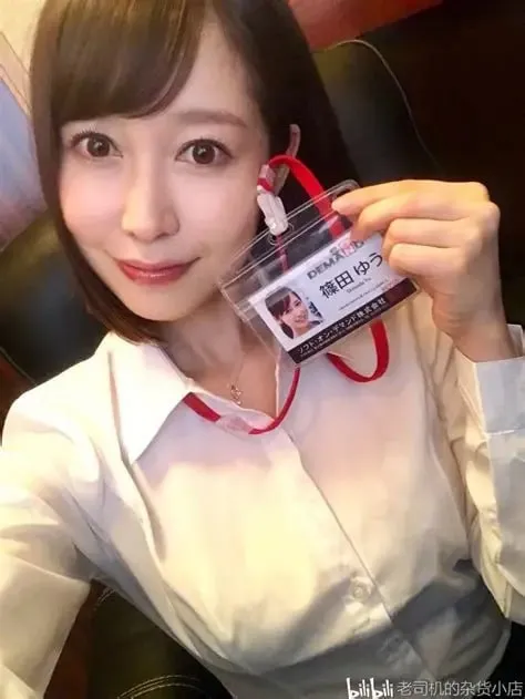 女人被狂躁G点高潮喷水搭配官方版-女人被狂躁G点高潮メイリン モデルコレ高清在线观看