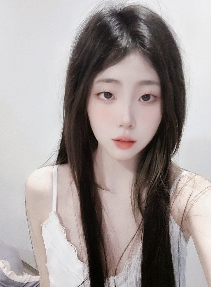 qq皮肤欧美女生大图メイリン モデルコレクション メ个性头像欧美霸气高清在线观看